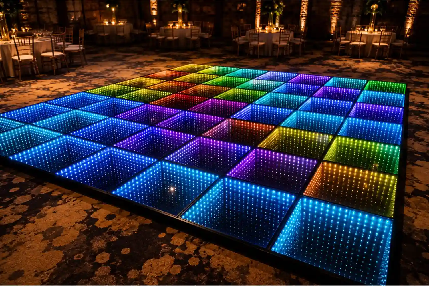 Pista LED en salón rústico — ideas para eventos